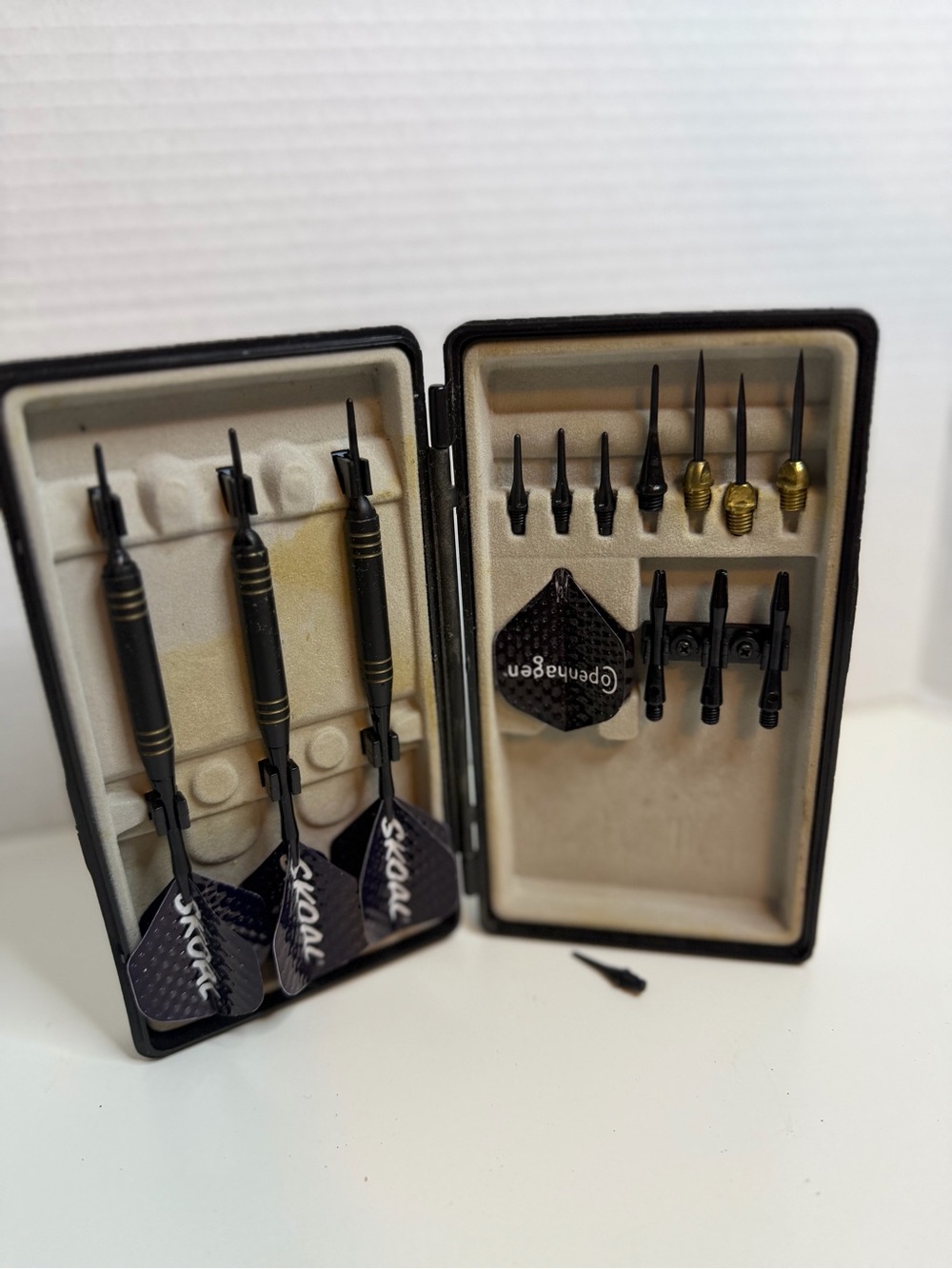 Black Professional Steel-Tip Dart Set with Carry Case